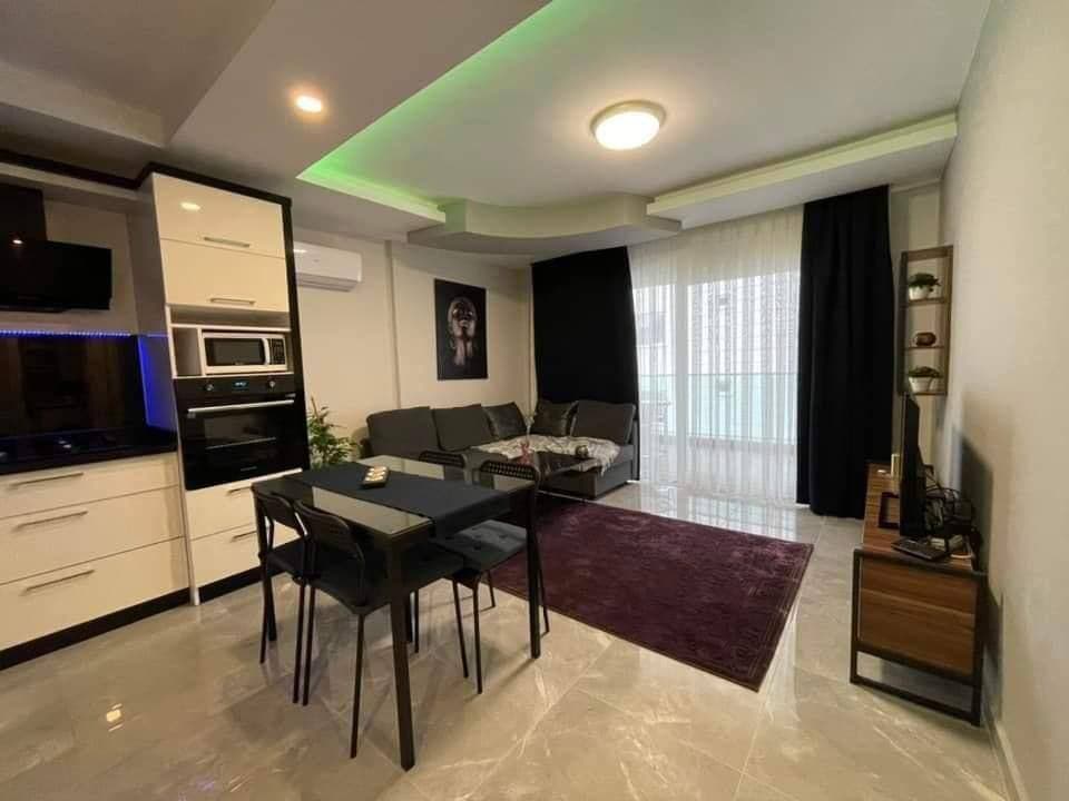1-Bedroom (1+1) Apartment in Mahmutlar, Alanya
